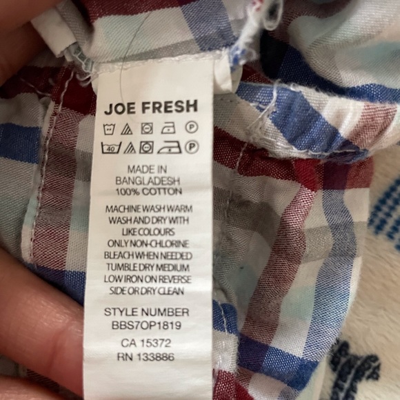 Joe Fresh button down onesie - Picture 6 of 6